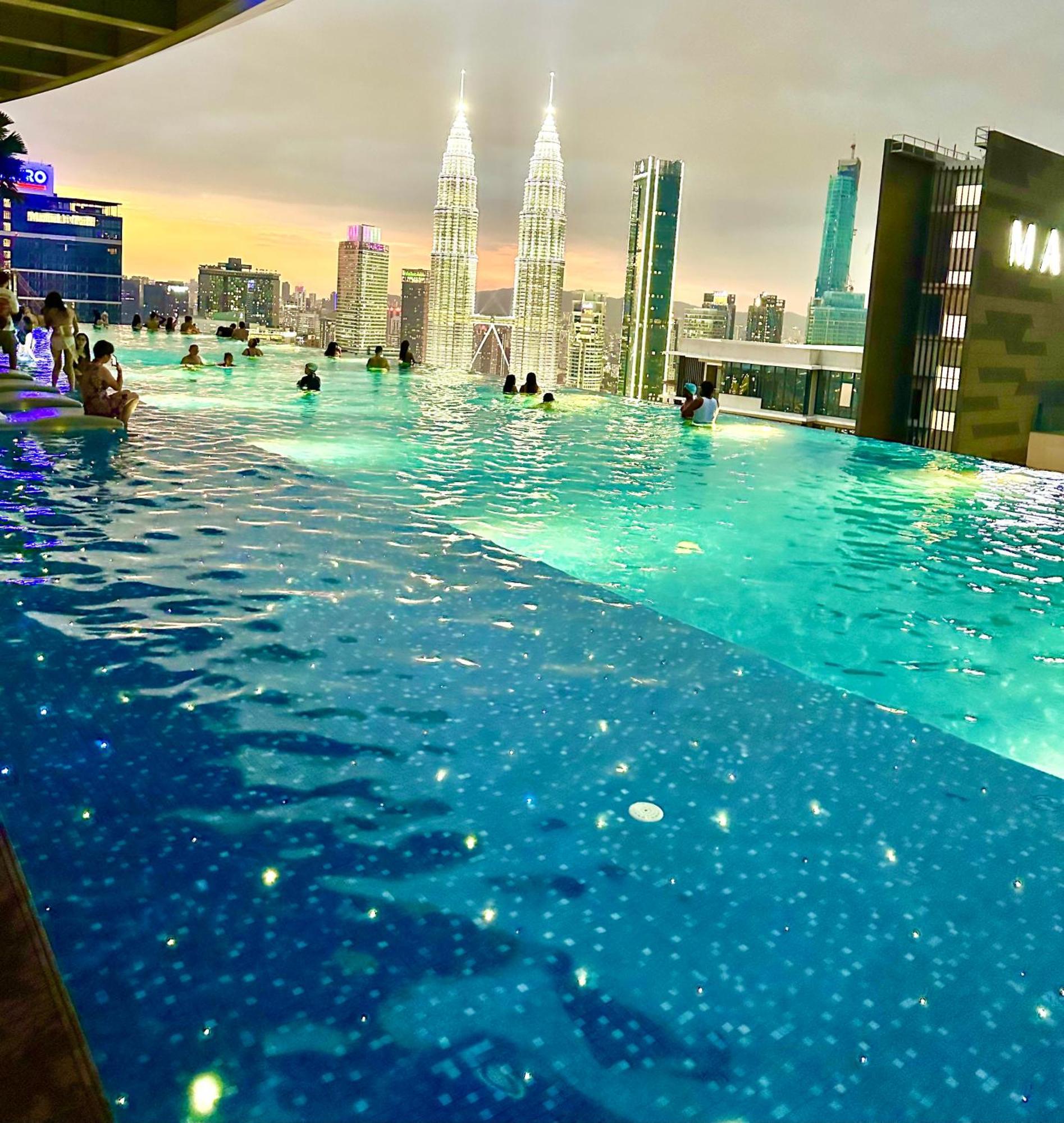 Eaton Service Apartment At Klcc Kuala Lumpur Buitenkant foto