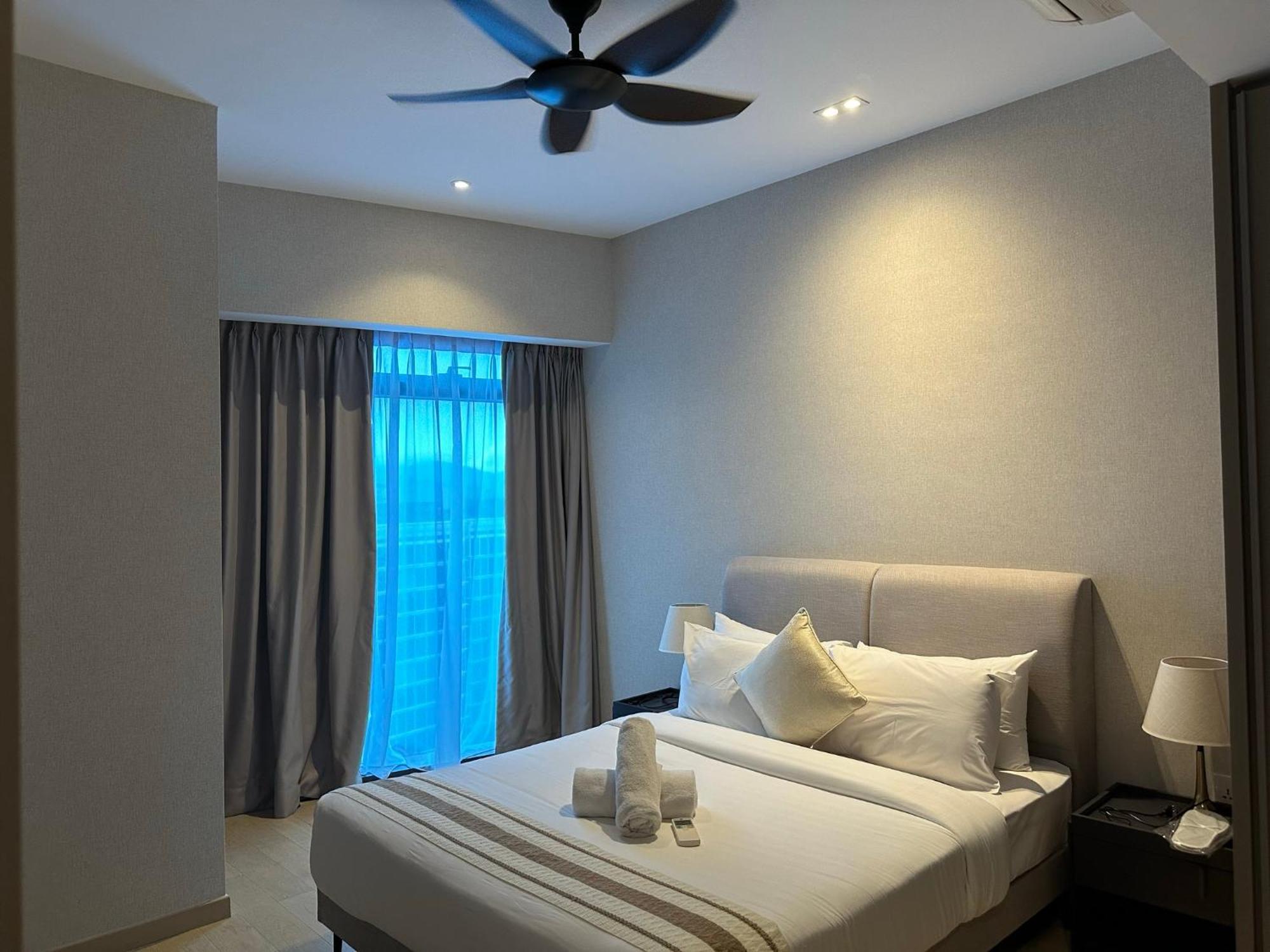 Eaton Service Apartment At Klcc Kuala Lumpur Buitenkant foto
